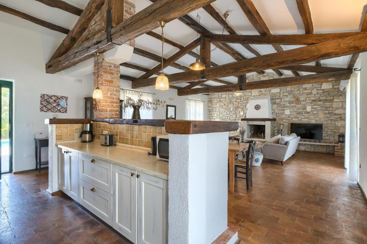 Villa Leopoldo By Istrian Country Houses Barat  Dış mekan fotoğraf