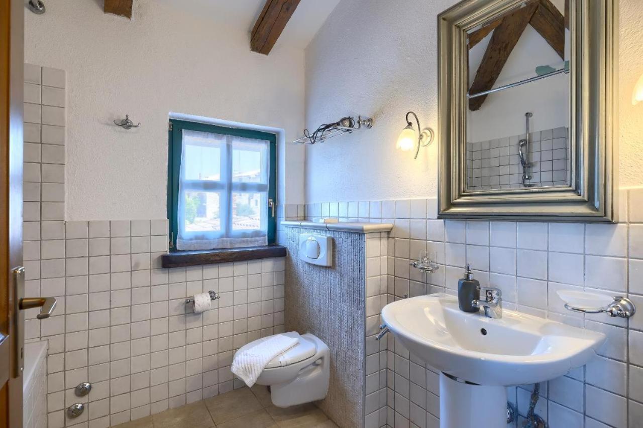 Villa Leopoldo By Istrian Country Houses Barat  Dış mekan fotoğraf